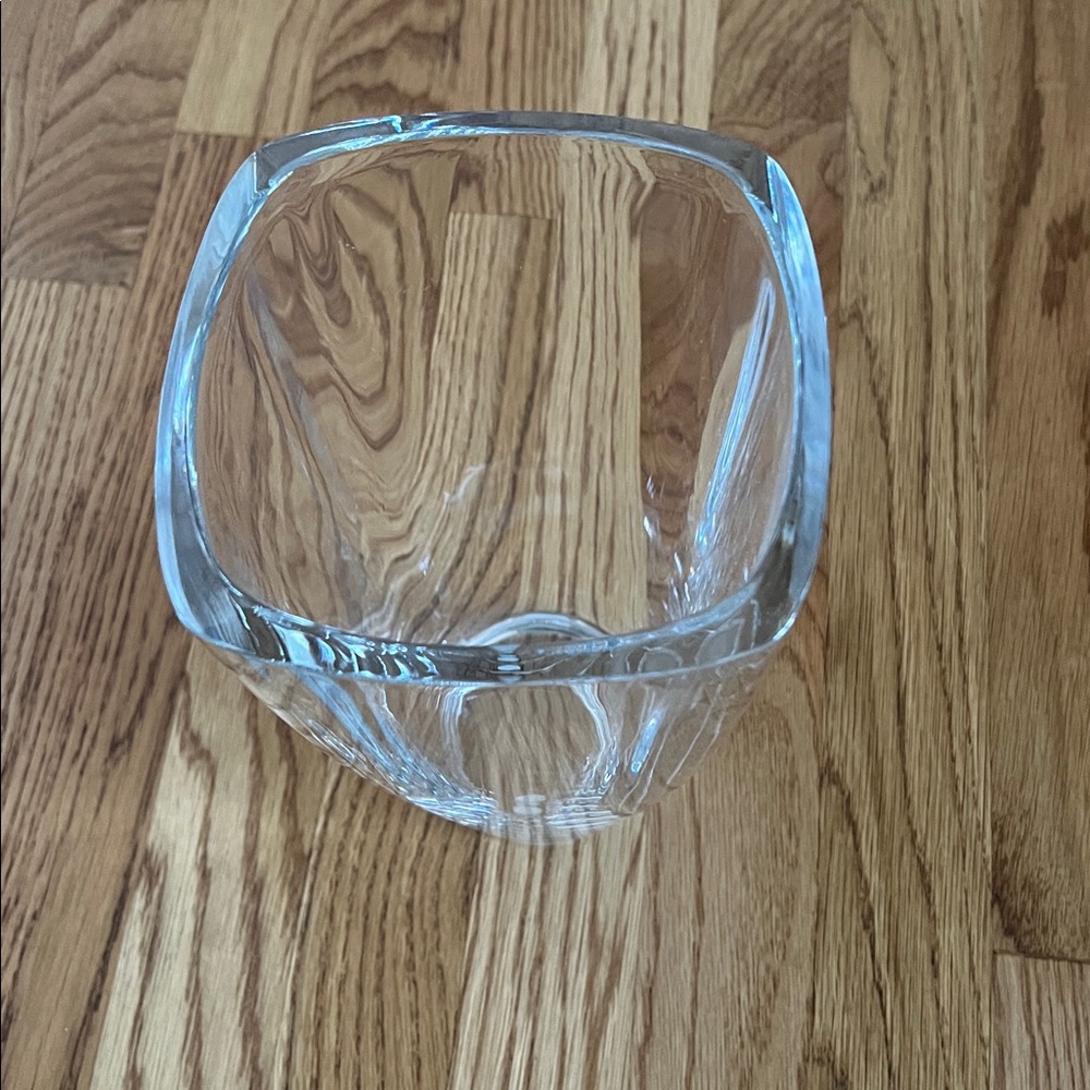 Tiffany & Co Vase π©΅ - Picture 2 of 8
